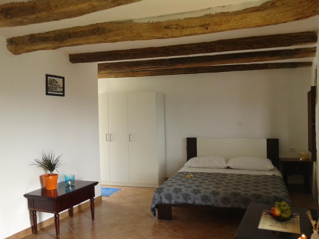 Apartment Bella Vista 2 Buzet Habitación foto